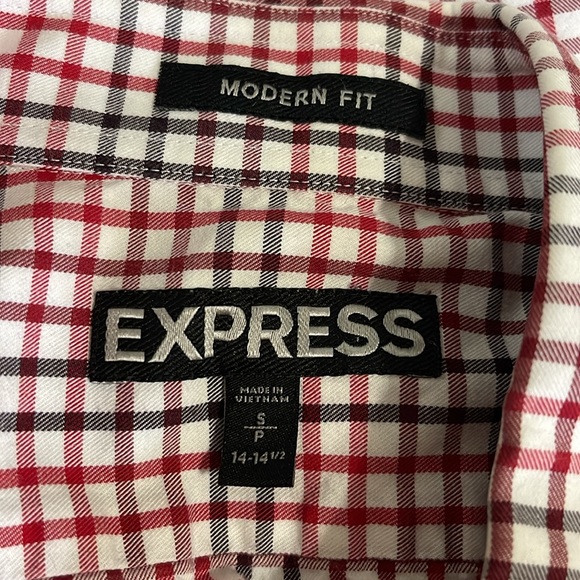 Express Men’s Patterned Long Sleeve Button Down Dress Shirt - Picture 5 of 7